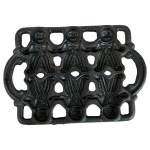 Vintage Cast Iron Gingerbread Man Mold Cookie Pan Patriotic Theme Gem Pan Star